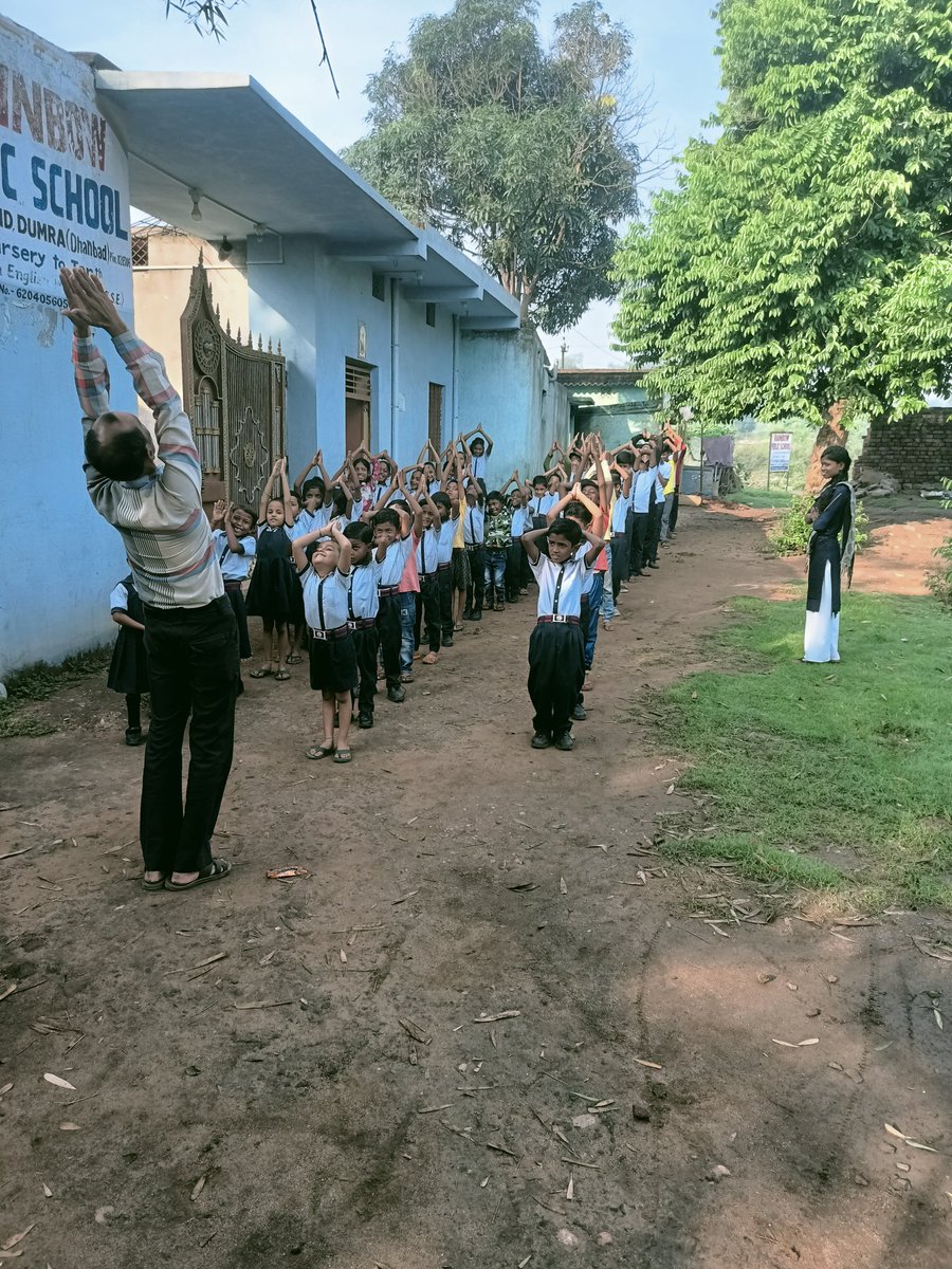 Kumarrajiv89's tweet photo. *InternationalDayOfYoga*
: @moayush @CScegov_ @CSCSPV_Health
@CSCJharkhand
Today is yoga day
Every year people across the globe observe International Yoga Day on June 21
*Hashtag:* #YogaForHumanity #AzadikaAmritMahotsav #MyYogaMyPose #Cscid 114555240019 Y22#Dhanbad # jharkhand https://t.co/sfoQB3Kxh7