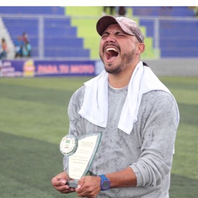 anntonvel's tweet photo. #NovaFotoDePerfil https://t.co/ybq7bl1Yu2