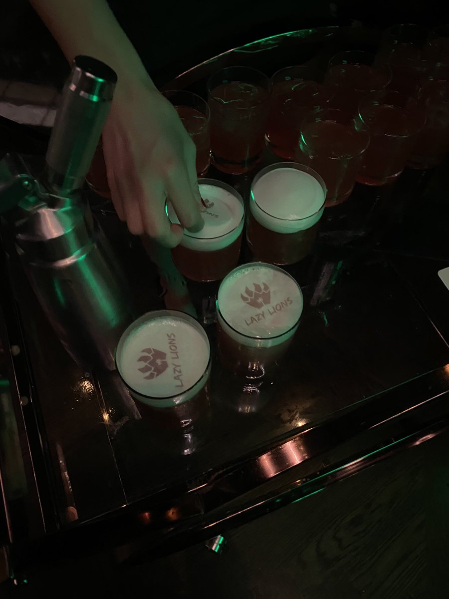 macbuff on Twitter: "#ROARNYC was awesome.. got to meet the Kings and