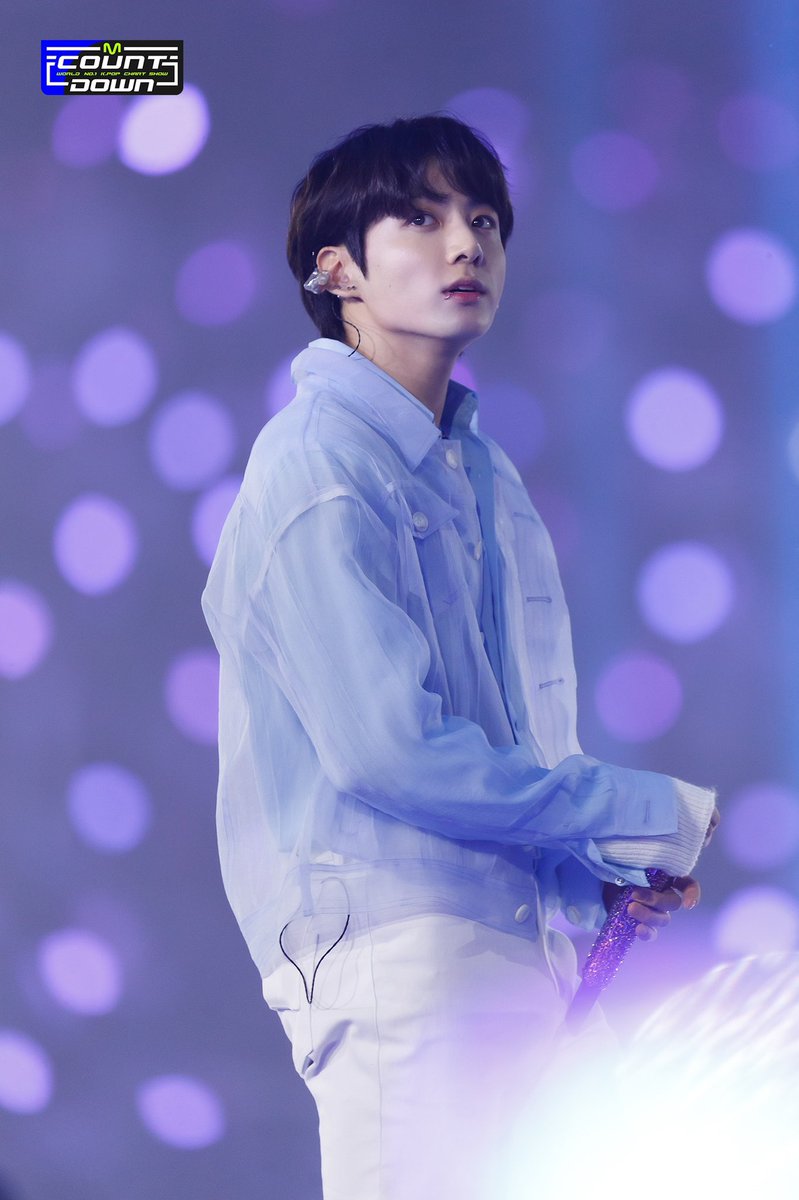 vminiecats's tweet photo. 📸 Hilo con todas las fotos oficiales individuales y grupales de las presentaciones de BTS en Countdown. (+100 fotos) 

— •For Youth #JUNGKOOK #BTS @BTS_twt (1) https://t.co/A12FP3kFfL