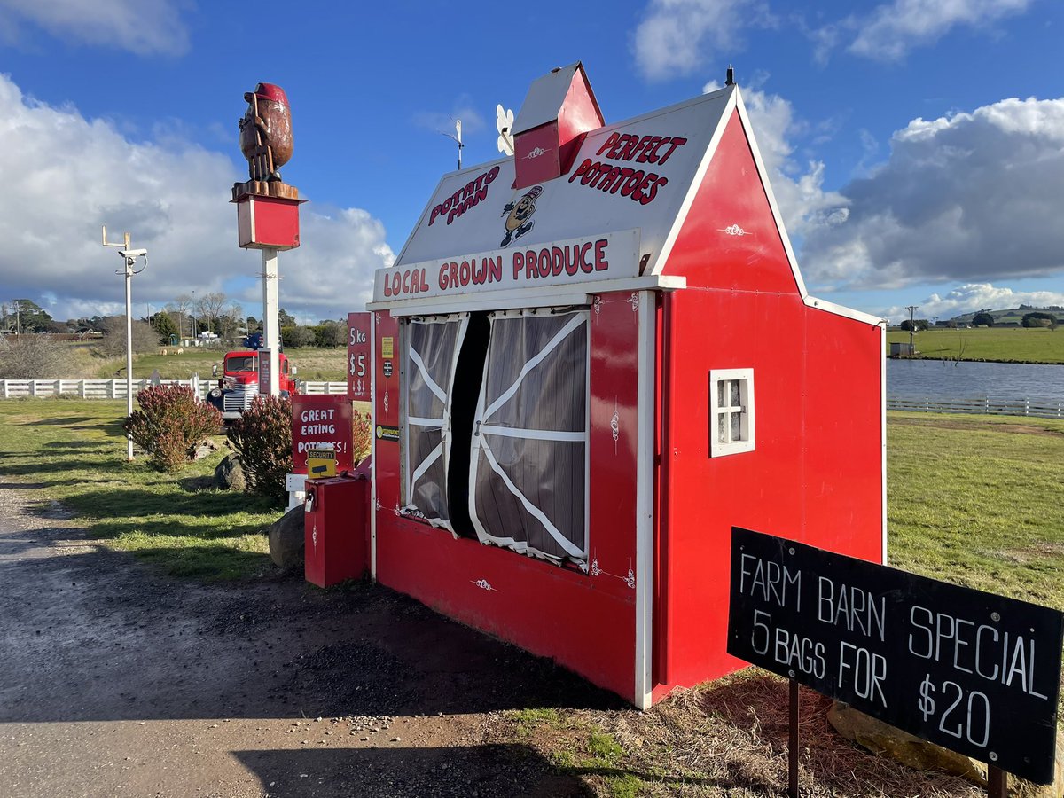 Warwick Long tweet media