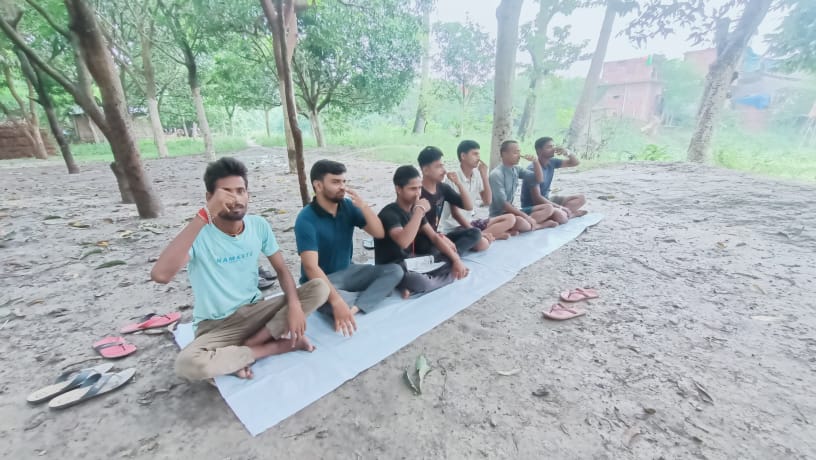 धुतौली शक्ति केंद्र पर योग दिवस मनाते
<a href="/BJP4Bihar/">BJP Bihar</a> <a href="/BJYMBihar_/">BJYM Bihar</a> <a href="/BJP4Bihar/">BJP Bihar</a> <a href="/sanjayjaiswalMP/">Dr. Sanjay Jaiswal (Modi Ka Parivar)</a> <a href="/Durgeshsinghbjp/">Durgesh Singh</a>