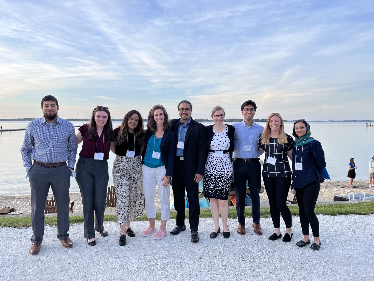 Clyne lab is crushing the opening reception. ⁦<a href="/SB3Corg/">SB3C Organizers</a>⁩ ⁦<a href="/PattieSMathieu/">Pattie Mathieu</a>⁩ ⁦<a href="/callie_weber_/">Callie Weber</a>⁩ ⁦<a href="/SophiaZic/">Sophie Zic</a> ⁦<a href="/paulamonati/">Paula Montero-Atienza</a>⁩ ⁦<a href="/y_mastoor/">Yusuf</a>⁩ #labskwaad