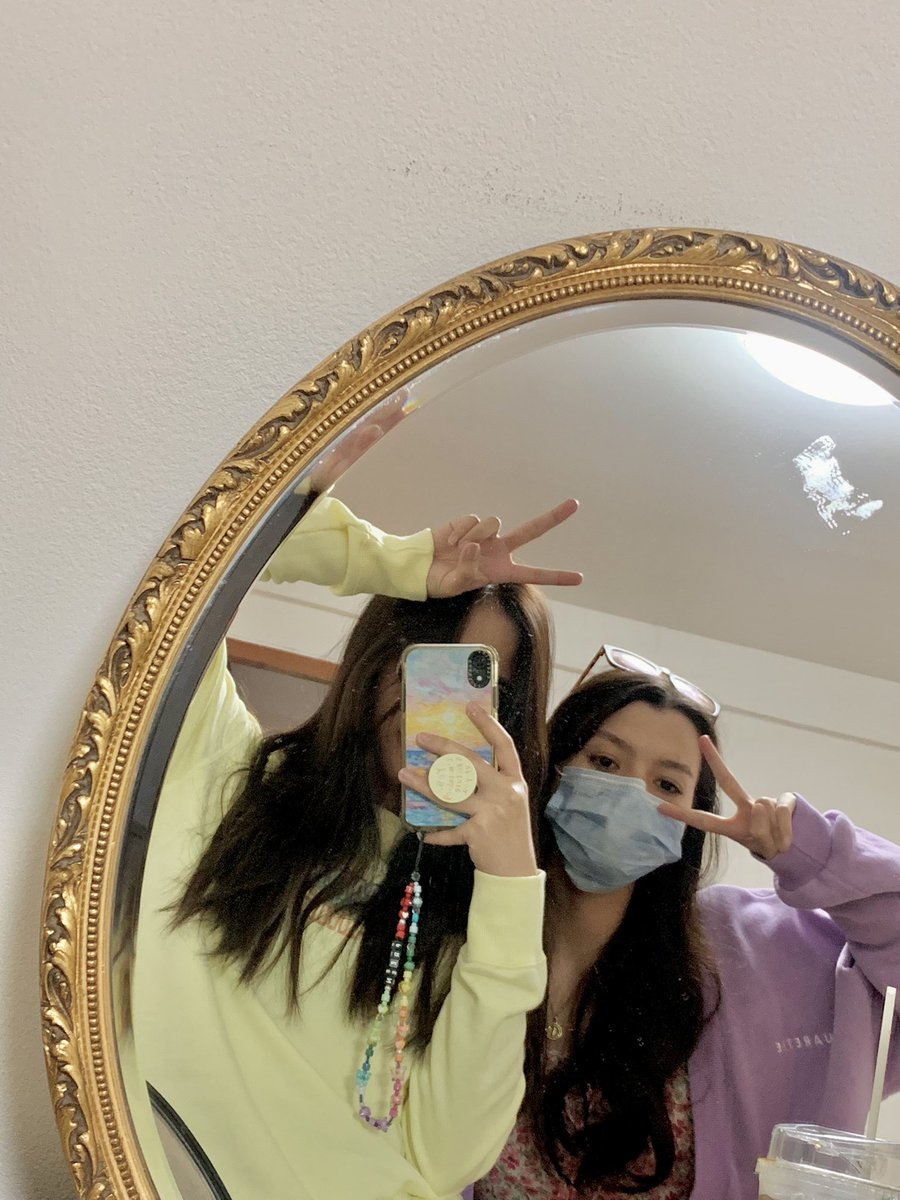 srchafreen's tweet photo. Your home fighting 🏡💗
#GapQ2ต้องปังนะ
GAP BangBangBang https://t.co/EsdTfeU0Vb