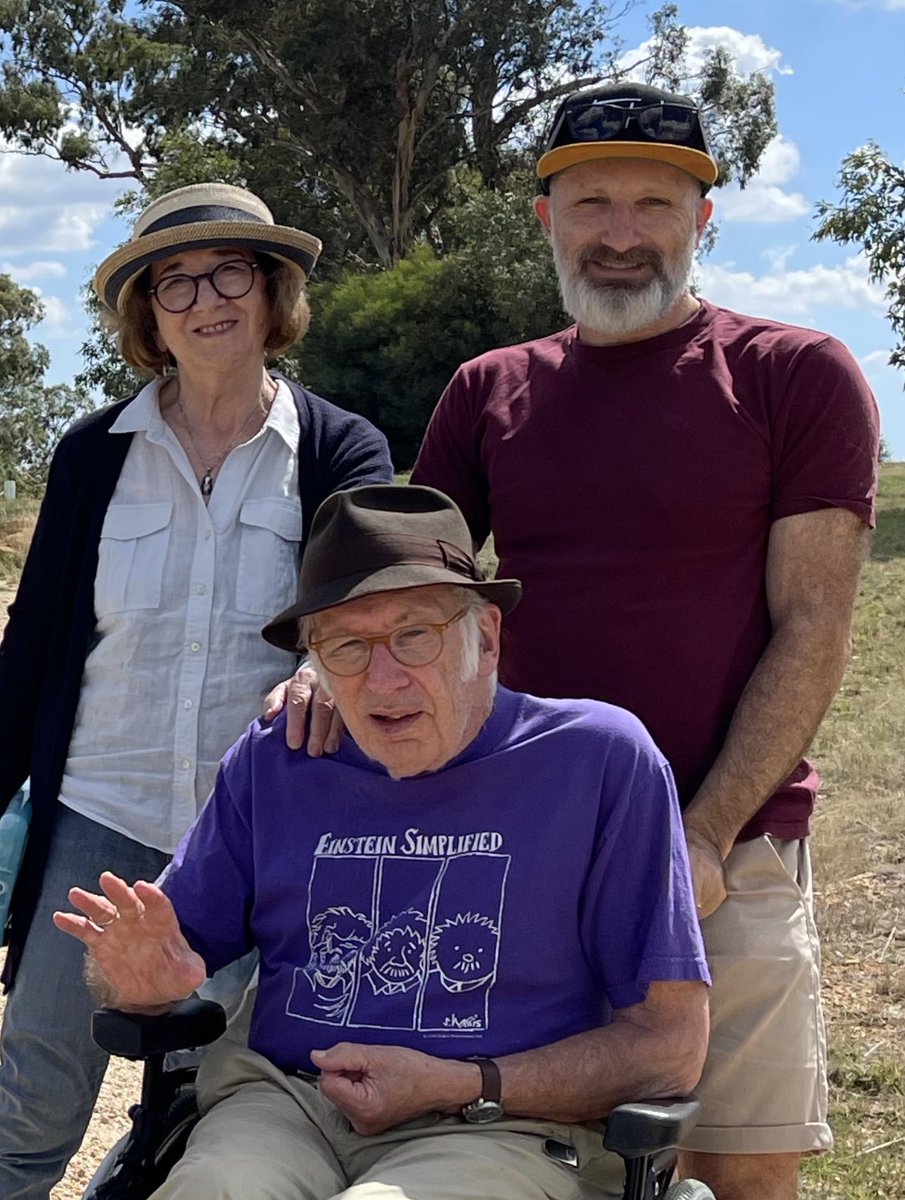 Raf Epstein tweet media