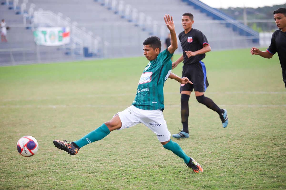 oficialmanausfc's tweet photo. VITÓRIA DE 1️⃣0️⃣ A 0!🦅
É isso mesmo que você leu. No #AmazonenseSub19 o Gavião venceu a partida de reposição de goleada, de 10 a 0 nessa tarde no estádio Carlos Zamith.
⚽️⚽️⚽️Railan
⚽️⚽️⚽️Tabatinga
⚽️ Alexander
⚽️Luan
⚽️Samuel
⚽️Lórran
📸 @IsmaelM37439816
#VoaGavião🦅 https://t.co/NeXG4IoHZ0