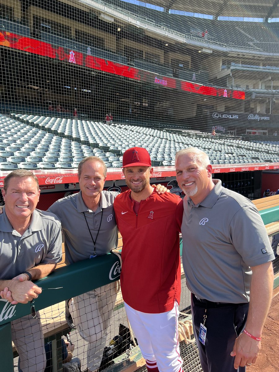 goldbergkc's tweet photo. Great to catch to catch up with old  friend @drewbutera, who is working for the Angels. https://t.co/RIKwvzPVt3