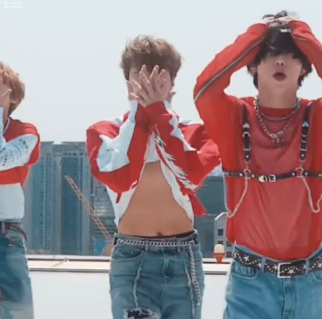 Legendary Kpop Abs ♂️ on Twitter: "1201. Junho / DRIPPIN"