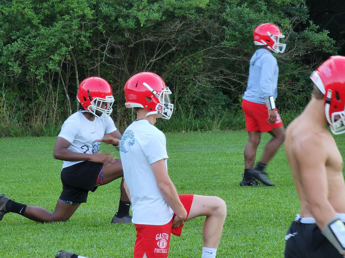 AverageJoesSpo1's tweet photo. Pics from our trip out to see the Gaston Bulldogs today for their pre season video. @GastonFootball @AHSAAUpdates @ahsaaradio @AHSAA_football @PrepsNet @BenThomasPreps @chris_mccreless https://t.co/6gQEQUdJJv