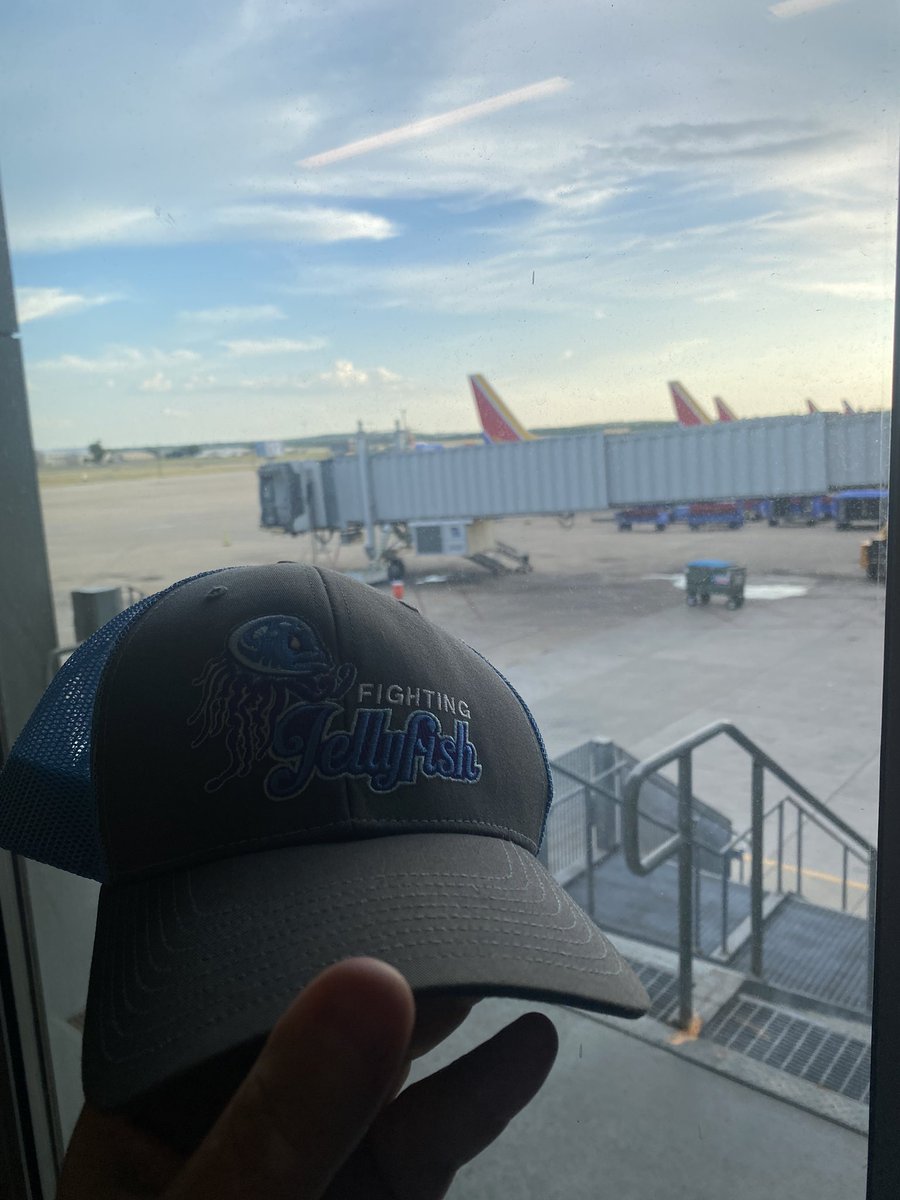 Head Jelly getting out to Seattle early to make sure they camp out for front row seats for the biggest recruits….. this works like buying tix to a 90’s concert.. right? <a href="/ECNLgirls/">ECNL Girls</a>