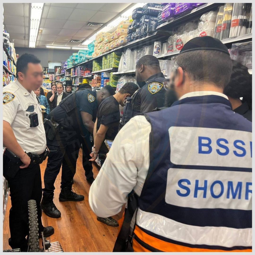 ππ¨π«π¨ πππ«π€ ππ‘π¨π¦π«π’π¦ (@bpshomrim) on Twitter photo Registering his bike already paid off - just hours later! A teenagerβs bike was stolen this afternoon, and itβs only thanks to it being registered at yesterdayβs registration that we were able to locate the owner and return it. The perpetrator was arrested by <a href="/NYPD66Pct/">NYPD 66th Precinct</a>. Registering his bike already paid off - just hours later! A teenagerβs bike was stolen this afternoon, and itβs only thanks to it being registered at yesterdayβs registration that we were able to locate the owner and return it. The perpetrator was arrested by <a href="/NYPD66Pct/">NYPD 66th Precinct</a>.