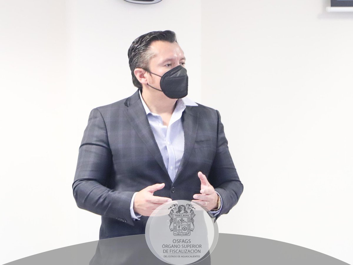 osfags_redes's tweet photo. Como parte del desarrollo del Programa Anual de Auditoría, el Auditor Superior, se reunió con personal de las direcciones Jurídica y de Auditoría Financiera, a efecto de dar seguimiento a los avances programados, a fin de fortalecer la coordinación entre las áreas involucradas. https://t.co/dgjwnoVAam