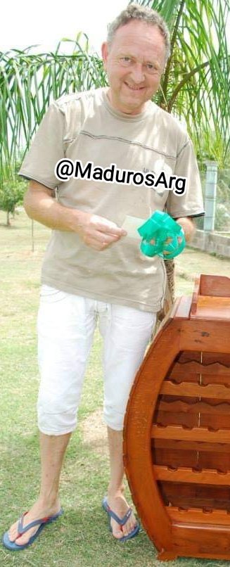 MadurosArg's tweet photo. Dan un madurito muy morboso https://t.co/jGEoVdvRi2