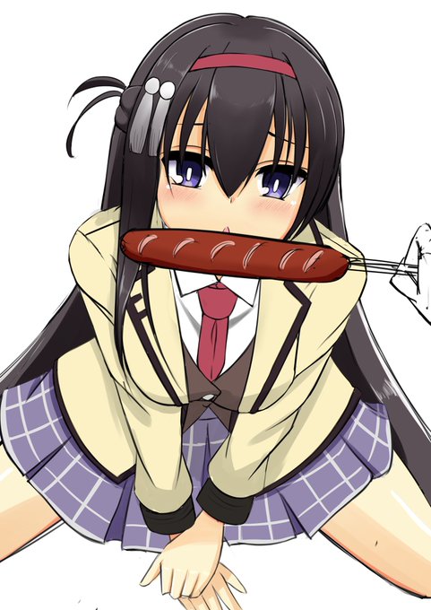 羽月にフランクフルトを食べさせる 