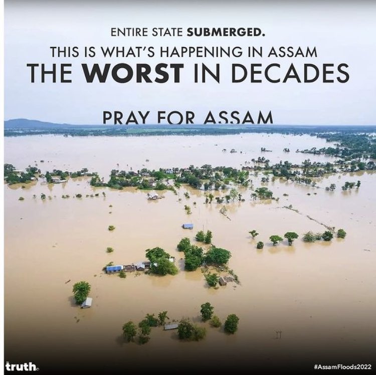 DibyashreeBhat5's tweet photo. Something rest of the parts of India might not know or share.
Assam is drowning
🙏🏻#PrayForAssam #prayforsilchar https://t.co/pPa0EgOyoQ