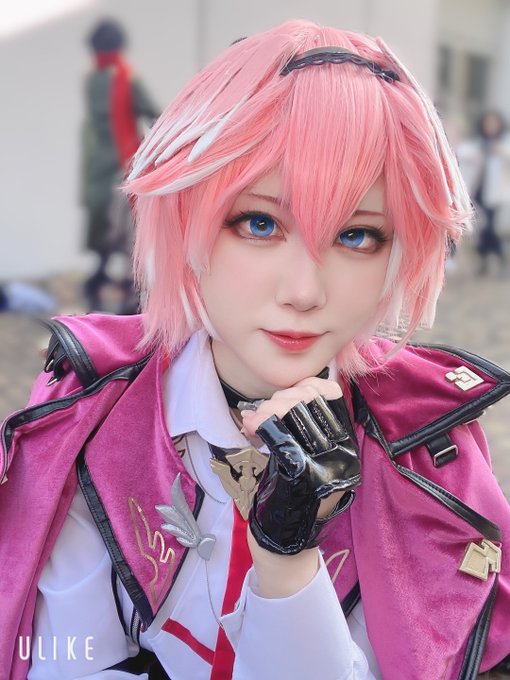 Twitterのコスプレ画像17