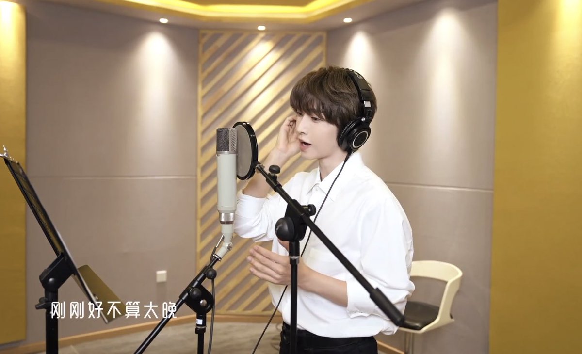 หม่ามี๊ภูมิใจในตัวหนูจังเลยลูก🌤💕

LIUYU MIDSUMMER SONG
#กลางฤดูร้อนนั้นฝันถึงหลิวอวี่