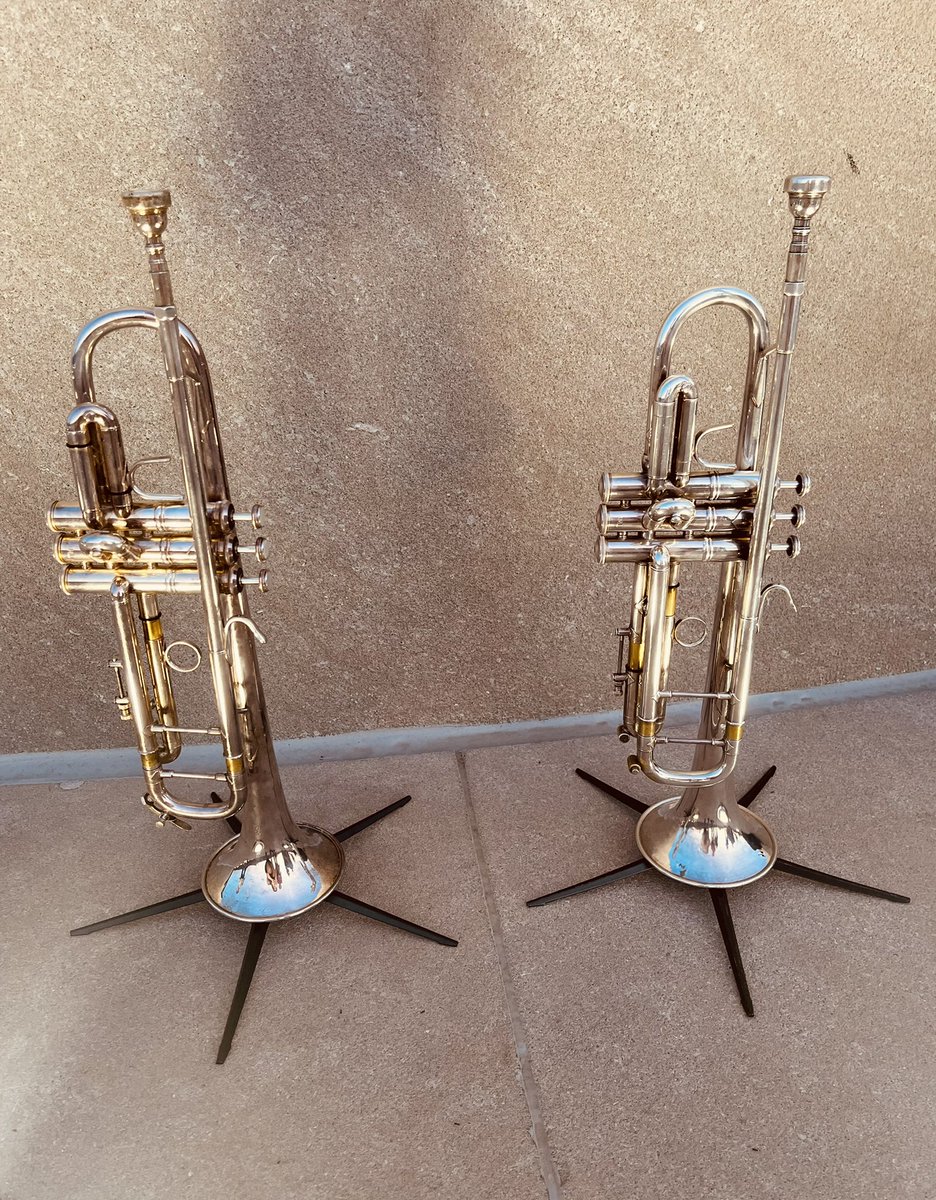 otmstigerbands's tweet photo. Always an honor to sound Echo Taps with my dad at the National WWI Museum and Memorial. Taps at the Tower continues through Saturday - a beautiful (and short!) ceremony consisting of a color guard, wreath-laying, brief reading, and the sounding of Taps. 8:45pm https://t.co/a02piiyo0n