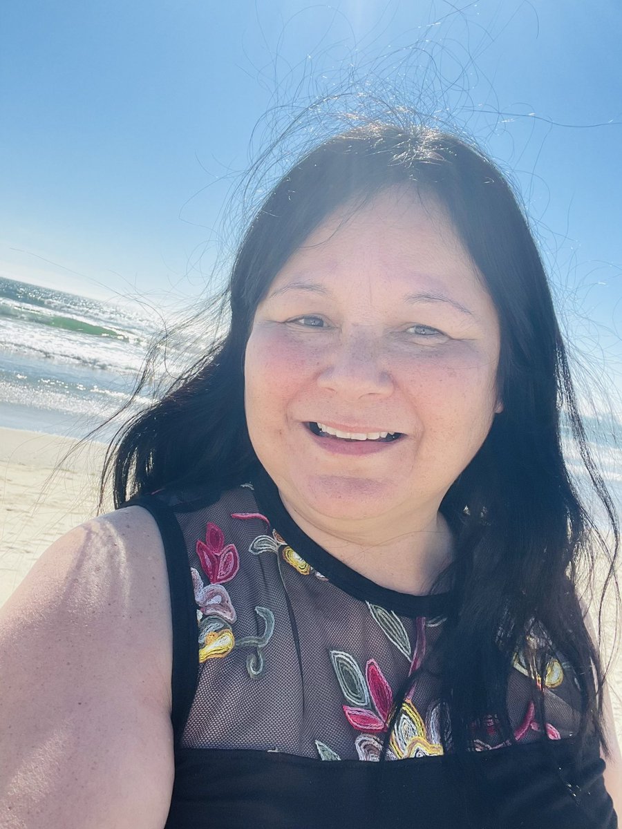lindavandorn's tweet photo. Need some beach time in near future! Road trip! https://t.co/kItb8HKTR6