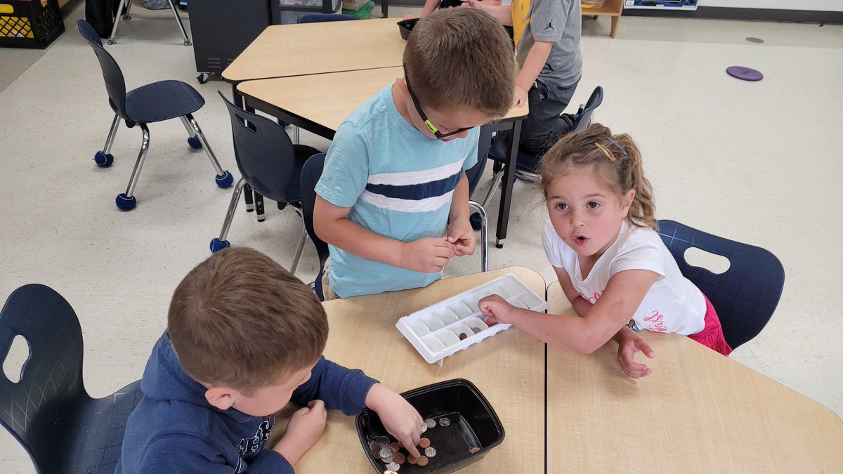 How can you sort the coins from my jar? "Is this real money? Like the kind you use at a store?" <a href="/SEWchargers/">SEWchargers</a> #sccdsb #Kindergarten