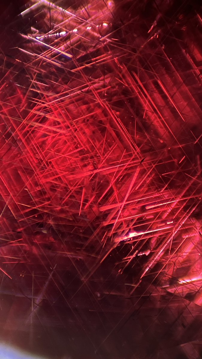 MicroscopeFans's tweet photo. Pyrope Garnet "Ant Hill Garnet"
Locality:Navajo Nation ,USA
#MicroscopeFans #顕微鏡ファンズ #Pyropegarnet #anthillgarnet #garnet #アントヒルガーネット #ガーネット #インクルージョン #Inclusion #microscope #microscopephotography #microscopy https://t.co/y0XTb3E8Uz