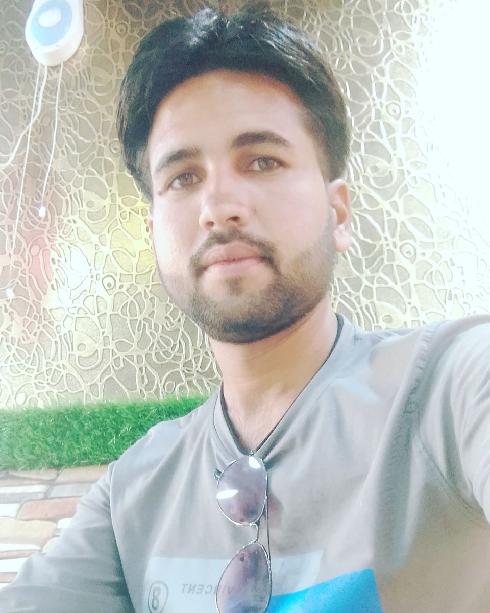 Indrajeet Raw (@indrajeet_raw) on Twitter photo 