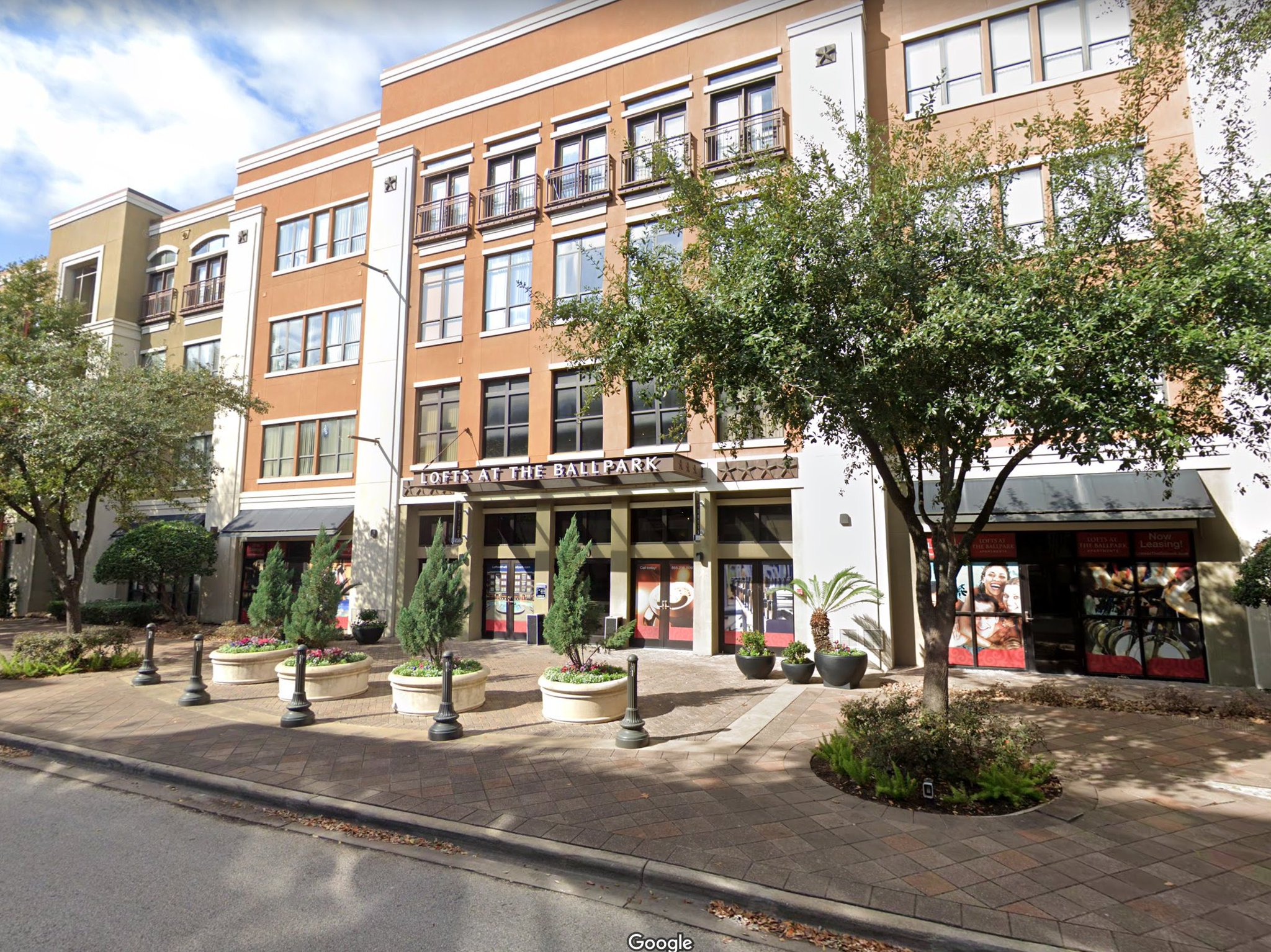 Hayden Clarkin on Twitter "This 433 unit apartment building in