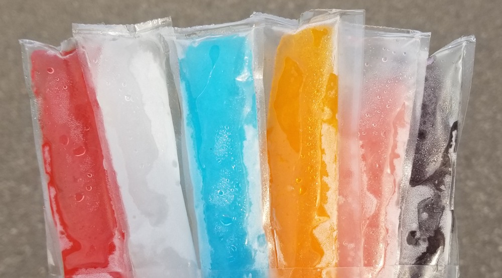 LewisEstatesCL's tweet photo. Frozen Treat Night at LECL Parks! - https://t.co/zNNjo1f7nI https://t.co/pIHW7BJ6vb