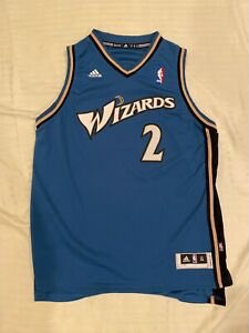 knicks_tape99's tweet photo. This fit went triple platinum in dmv middle schools in 2010-11 https://t.co/HGsG2927P6