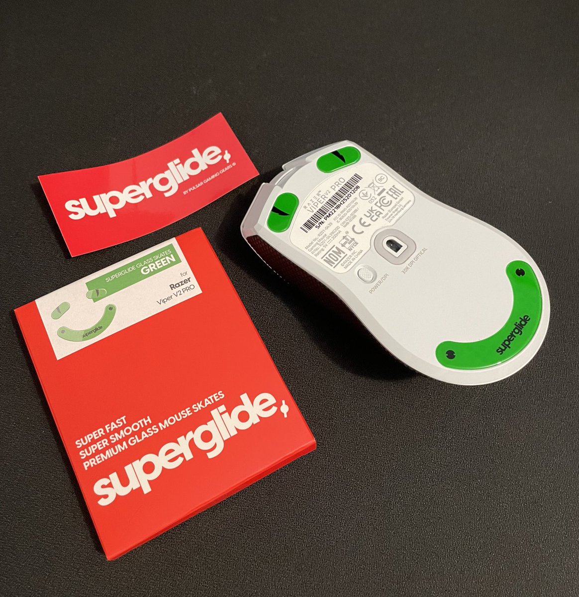 EhGuyFromCanada's tweet photo. Finally got glass skates for the v2 pro. Thanks @PulsarGears #Razer #gaming #superglides https://t.co/3GOSnVAfXz