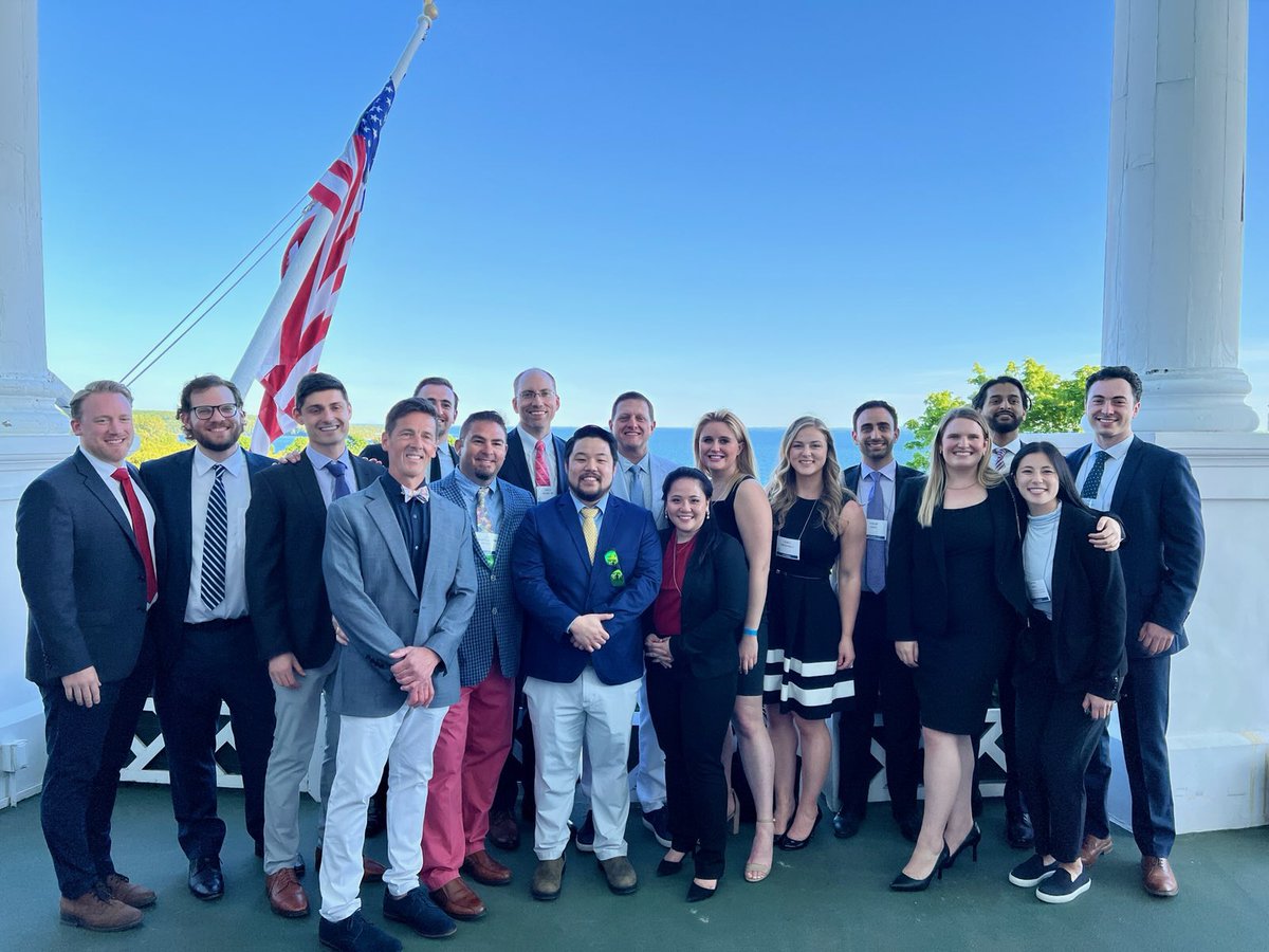 Great time presenting research projects and representing <a href="/BeaumontHealth/">Beaumont Health</a> @OUWB this past weekend at Michigan Orthopedic Society 🙏  #orthotwitter