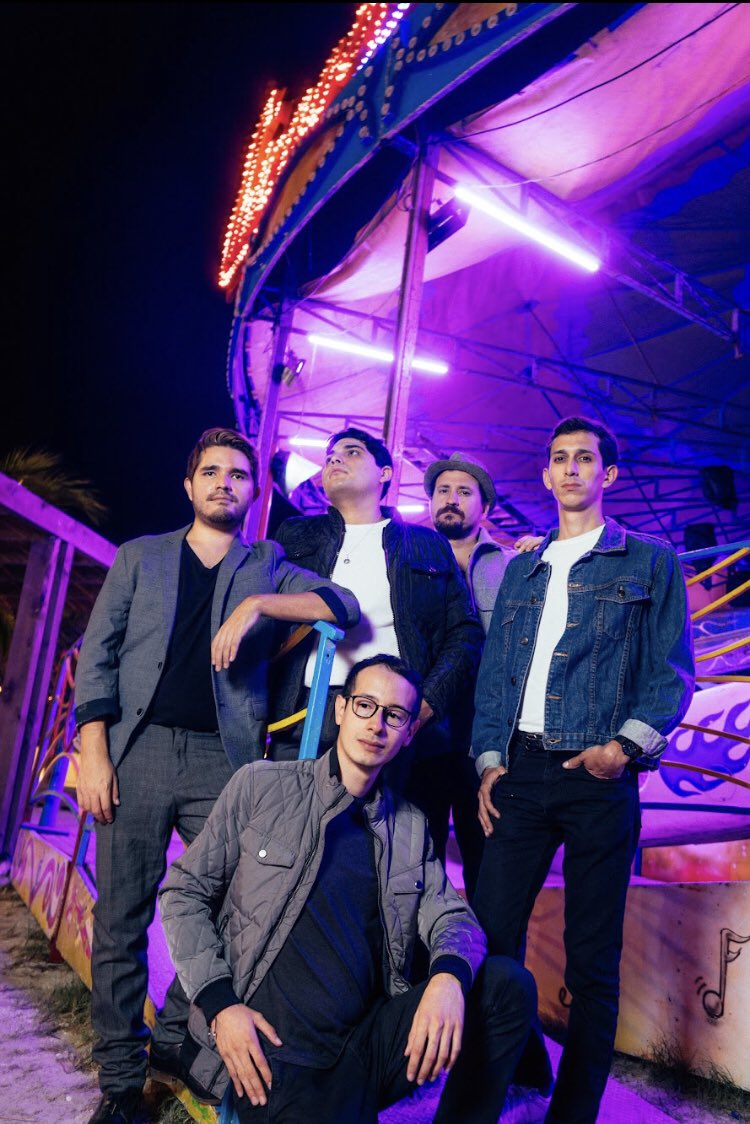 Ave Delta, anuncian fecha de lanzamiento de su nuevo sencillo   "Retrovisor", el cual formará parte de su cuarto Ep: "Distancias". El track estará disponible a partir del 22 de junio en plataformas digitales. 

Pre-guardar: ffm.to/pbn17d4