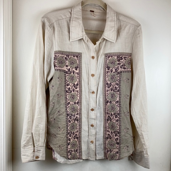 MaryAnnLinden1's tweet photo. So good I had to share! Check out all the items I'm loving on @Poshmarkapp #poshmark #fashion #style #shopmycloset #vocal #unclemilton #freepeople: https://t.co/T1loid1gEt https://t.co/o42Qs902w4