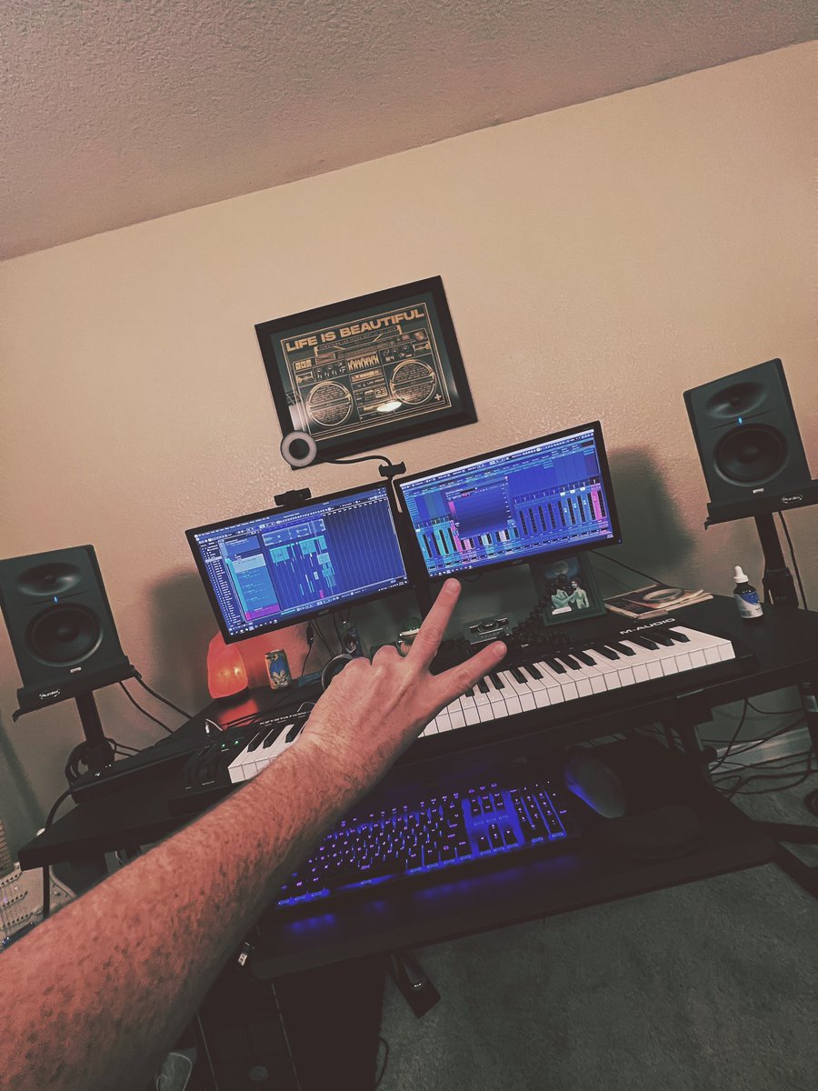 Productive night ✌🏻