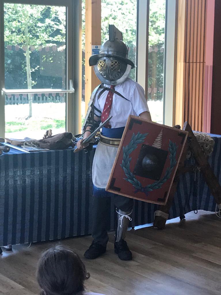 Hurst_Classics's tweet photo. It was an honour to welcome the Roman Woman and Soldier from Leg II AUG , Out of Choas, Aug and Caroline Lawrence giving her excellent talk about her Roman Mysteries series!  Huge fun was had by all - as well as some scary gladiatores made! https://t.co/nUSpPH0LkF