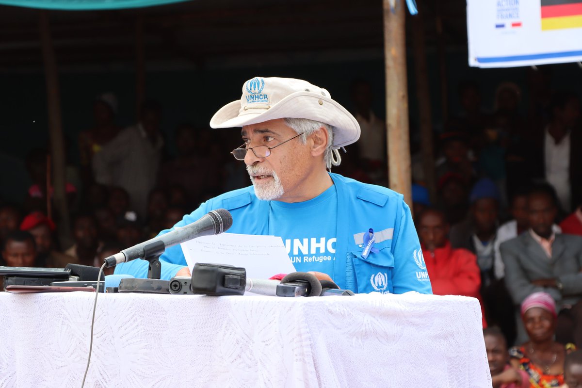 lejournalafrica's tweet photo. #Burundi: Célébrant la #JMR2022, Ramazani Tundula, représentant des réfugiés urbains #Congo-lais, demande à @MininterInfosBi via l’Office National de Protection des Réfugiés et Apatrides (#ONPRA), de faciliter la mise à jr des cartes d’identité pour réfugiés en cas d’expiration. https://t.co/aqIQpcuKO2