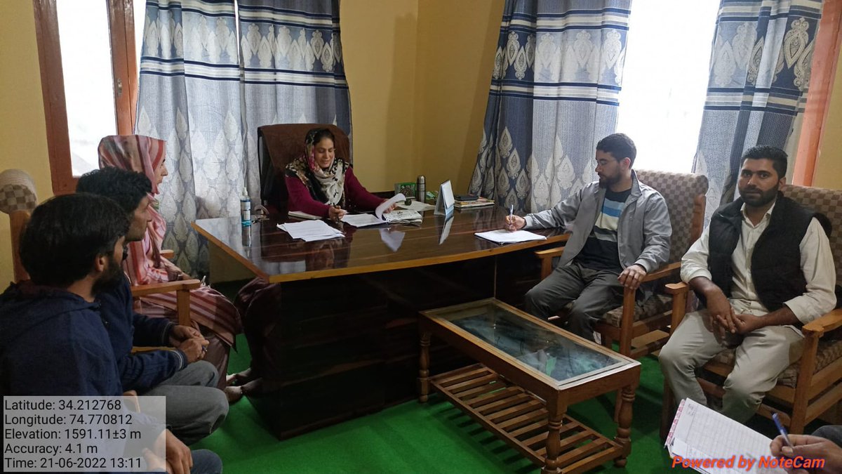 Chogbl's tweet photo. Weekly meeting held at HDO OFFICE Zone Ganderbal for timely expenditure and better implementation of departmental schemes. https://t.co/PebG6L5lFK