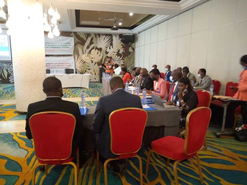 The_SARWatch's tweet photo. SARW is part of a national forum on the opportunities relating to the energy transition in the DRC's mining sector. The forum, being launched in Kinshasa today aims to foster an understanding of the opportunities for #DRC associated with the expected boom in critical minerals. https://t.co/n1IlaLkSnb