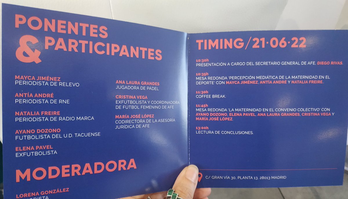 En la sede de <a href="/afefutbol/">AFE</a> para hablar de "El reto de ser madre y futbolista". <a href="/Antiaandre/">Antía André</a>, <a href="/Mayca_Jimenez/">Mayca Jiménez Durillo</a> y Lorena González.