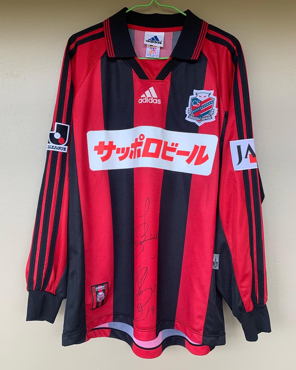 KongtapAFPringt's tweet photo. 🔥Hokkaido Consadole Sapporo 1999🔥 @consaofficial 

#consadole #sapporo #hokkaido #consadolesapporo #cultkit #classicfootballshirts #adidas #jleague #jal #japanairline #chanathip https://t.co/PT5yc3K458