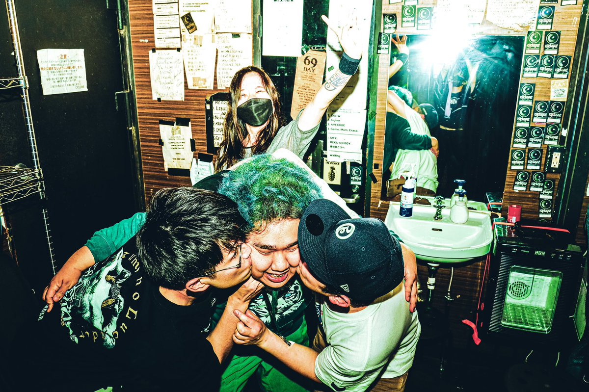 yoshun_raw's tweet photo. 2022.6.19 渋谷cyclone #livephoto ④

KING TOY POO $ @KINGTOYPOO 

完 https://t.co/o9zScfOYKn