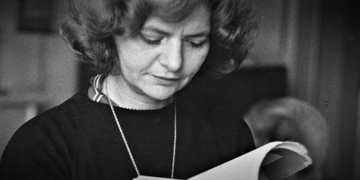 RaiLetteratura's tweet photo. Ricorrono oggi 110 anni dalla nascita di #ElsaMorante, la celebriamo con un ricchissimo #WebDoc realizzato da Rai Cultura e interamente dedicato a questa grande scrittrice italiana: https://t.co/YPqoeY8uzZ https://t.co/CXZEhehIMn