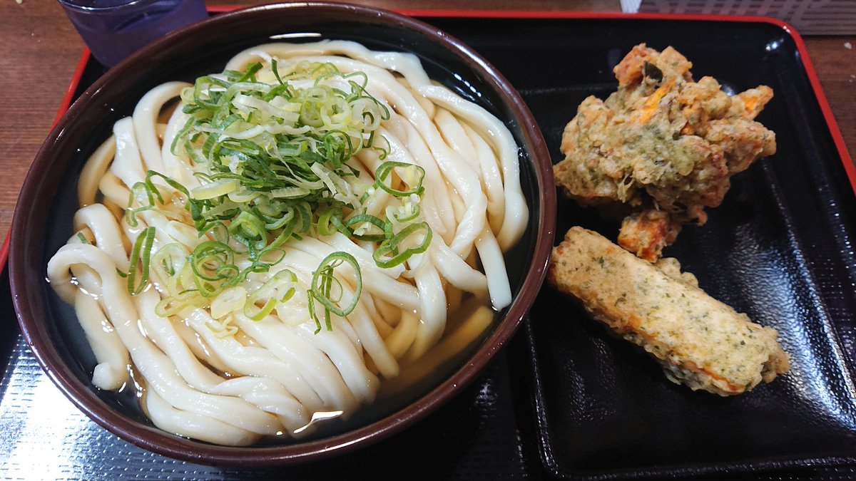 4Sneils's tweet photo. 転勤以来、久々に💡

#RAV4
#点検前
#うどん
#転勤以来
#久しぶり
#3玉余裕
#やっぱり美味しい https://t.co/iuXgby1xoM