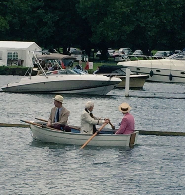 SleepstoHRR's tweet photo. There are 7 sleeps to Henley Royal Regatta 2022. #HRR22

Arranged at short notice, the anniversary rowpast was a low key affair and, 25 years later, stroke again wondered why it felt so heavy… https://t.co/XImDg5naCn