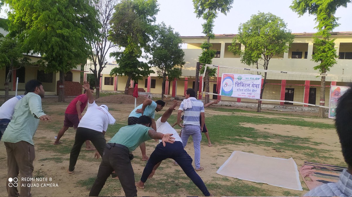 Today celebrate yoga day in Chitrakoot- #CSCIDY2022 #MyyogaMypose #AzadikaAmritMahotsav
#YogaForHumanity
<a href="/moayush/">Ministry of Ayush</a>
<a href="/CSCegov_/">CSCeGov</a>
<a href="/CSCSPV_Health/">CSC Health</a> <a href="/CSCUttarPradesh/">CSC Uttar Pradesh</a> <a href="/atulitrai/">Atulit Rai</a> <a href="/06Piyush/">Piyush Kumar</a> <a href="/divyadarshan08/">Divyadarshan Upadhyay</a>