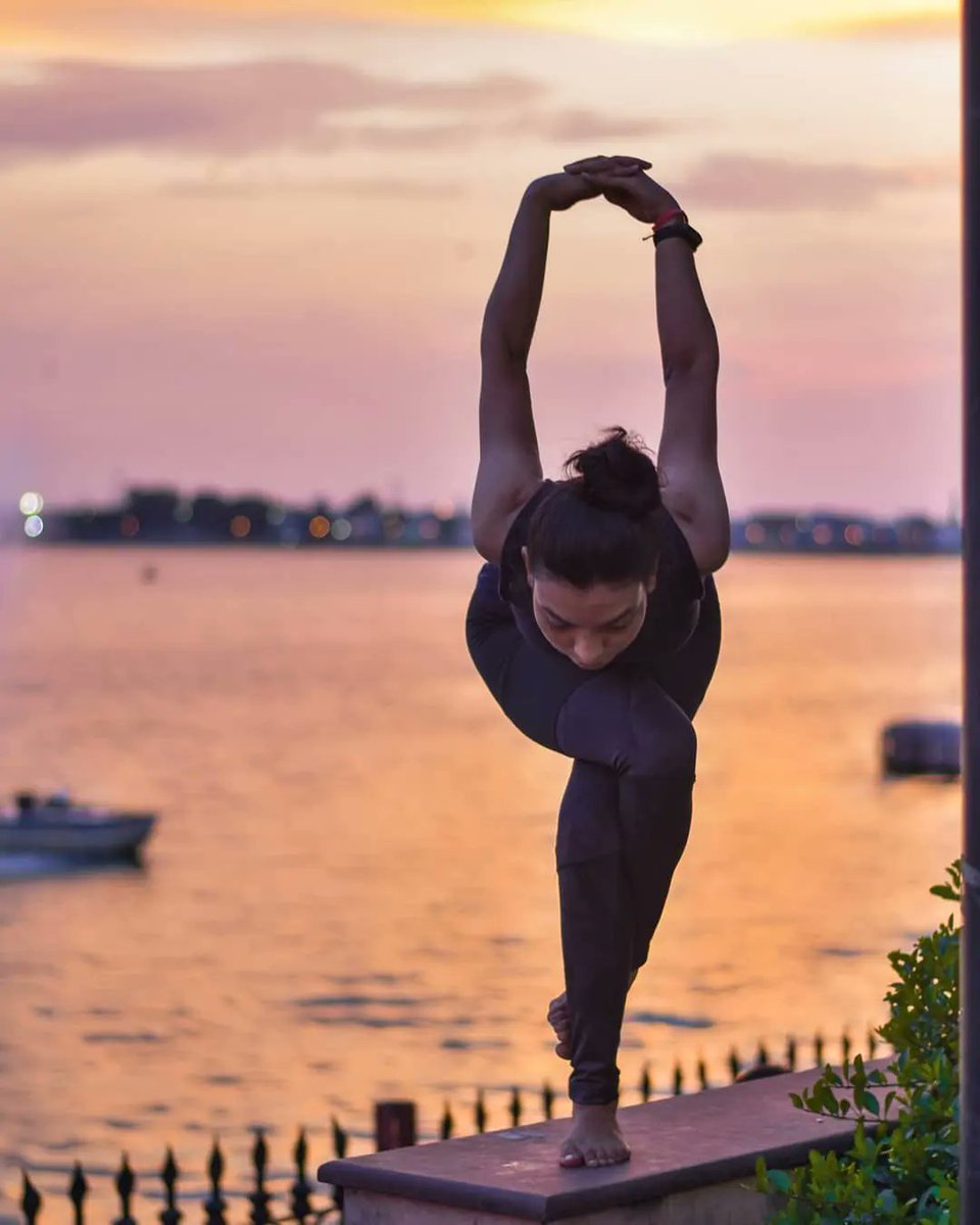 kstkota's tweet photo. Happy International Yoga Day🧘‍♀️
. 
PC - Nimisha Om Kasera
. 
#InternationalYogaDay #YogaDay #yogaday2022 #KstKota #Kota https://t.co/iyjLcrd1vS