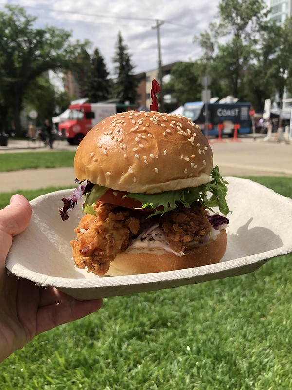 This week in #yegfood news: Oonnie bridges consumers with local producers, <a href="/RGE_RD/">RGE RD</a> launches pop-up, <a href="/northchickenyeg/">Northern Chicken</a> to open in #yegdt, <a href="/sayuncleyeg/">sayuncle</a> closing, Al Fresco 104 returns to <a href="/4thStPromenade/">4thStPromenade</a>, and we enjoyed our visit to <a href="/124GrandMarket/">Grand Markets Edmonton</a>: onlyhereforthefood.ca/2022/06/20/foo…