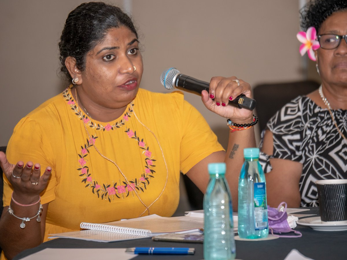 pccmhs's tweet photo. 🗝️messages of CSOs reporting back at #ClimateMobilityDialogue2022
🔵framework to be closely aligned to 2050 Strategy
🔵more avenues for M&amp;E 
🔵clear pathway to action
🔵action at regional &amp; national levels
🔵issues of trauma &amp; belonging
🔵articulating urgency of the issue https://t.co/31l4rtEd15