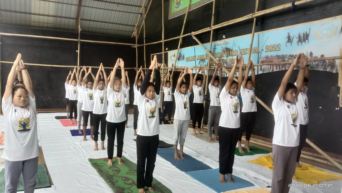 EastNyk's tweet photo. NYK East Kameng observed 8th IDY 2022 in a befitting manner at Nyokum Lapang Ground, Seppa. 

#NYKS4Yoga @ianuragthakur @Nyksindia @YASMinistry @dcseppa @NyksPradesh @moayush @AyushmanNHA https://t.co/duP05wJbrD