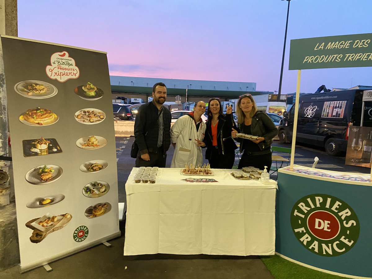 cntf (@tripierdefrance) on Twitter photo En direct de la #FetedelaMusique la plus tôt à #Rungis 👍 il n’y a pas d’heure pour déguster <a href="/LesProTripiers/">Produits Tripiers</a> 😋 n’est-ce pas <a href="/ggomez_chef/">Guillaume Gomez</a> ? 🙏 Venez déguster la recette championne d’Europe des #ProduitsTripiers 😋😋😋 En direct de la #FetedelaMusique la plus tôt à #Rungis 👍 il n’y a pas d’heure pour déguster <a href="/LesProTripiers/">Produits Tripiers</a> 😋 n’est-ce pas <a href="/ggomez_chef/">Guillaume Gomez</a> ? 🙏 Venez déguster la recette championne d’Europe des #ProduitsTripiers 😋😋😋